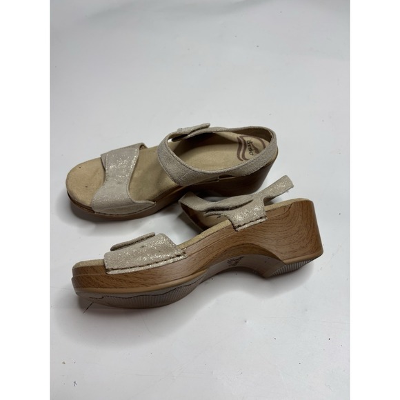 Dansko Women's 38 US 7.5 Sonnet Sandals Platform Gold Shimmer Suede Hook Loop - Picture 2 of 7